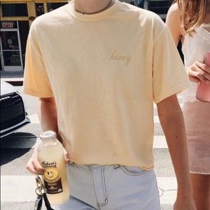 Brandy Melville Honey Tshirt 🍯